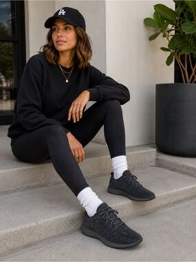 Allbirds Women’s WR Wool Runner Raven Dark Gray Merino Wool Shoes